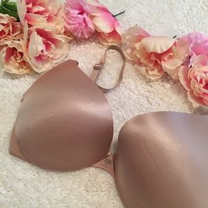 VICTORIA’S SECRET So Obsessed Push-Up Bra